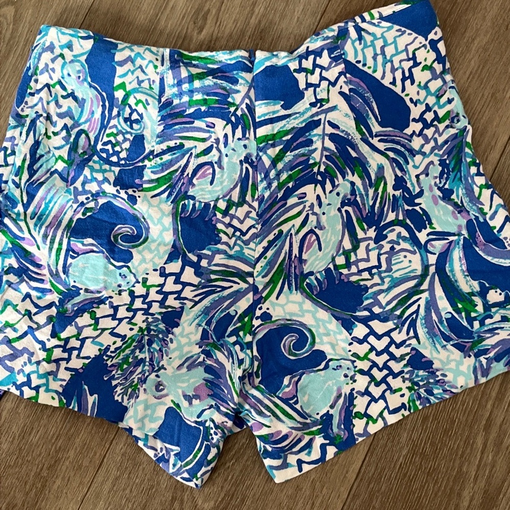 Lilly Pulitzer Skort Size 4 - Picture 5 of 5
